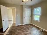 9207 Fenmore Ave - Photo 19