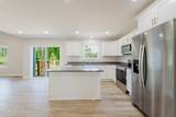 80 Valerie Ct - Photo 6