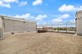 2520 3rd St - Photo 20