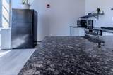 815 Market St - Photo 11