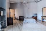 815 Market St - Photo 13