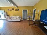 1505 Larchmont Ave - Photo 5