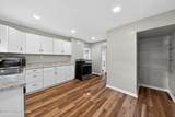 709 Ervin Terrace - Photo 10