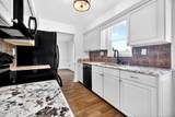 8905 Wooded Glen Rd - Photo 15
