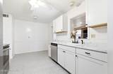 2720 Tregaron Ave - Photo 8