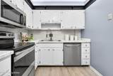 1935 Gardiner Ln - Photo 7