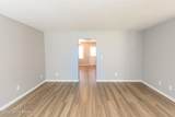 315 Berkley Ct - Photo 2