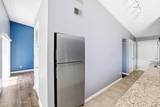 2745 Grinstead Dr - Photo 15