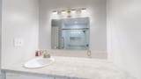 1815 Gardiner Ln - Photo 11