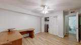 1815 Gardiner Ln - Photo 14