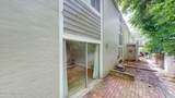 1815 Gardiner Ln - Photo 22