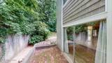 1815 Gardiner Ln - Photo 23