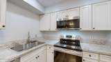 1815 Gardiner Ln - Photo 4