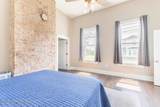 1046 Charles St - Photo 13
