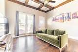 1046 Charles St - Photo 3
