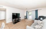 818 Highwood Dr - Photo 9