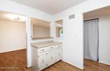 402 Highwood Dr - Photo 15