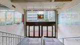 815 Market St - Photo 4