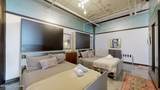 815 Market St - Photo 7