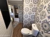 743 42nd St - Photo 17