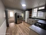 743 42nd St - Photo 5