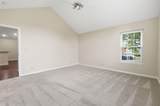 3910 Village Green Dr - Photo 18