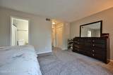 4825 Sherburn Ln - Photo 17