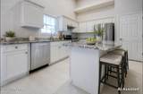 533 Village Lake Dr - Photo 14