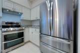 533 Village Lake Dr - Photo 16
