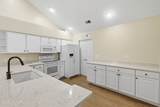 8019 Saint Andrews Village Dr - Photo 11