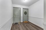317 Highwood Dr - Photo 4