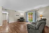 317 Highwood Dr - Photo 5