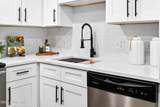 7908 Grenoble Ln - Photo 18