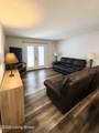 1935 Gardiner Ln - Photo 6