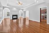 607 Tessin Way - Photo 15