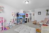 11723 Trottingham Cir - Photo 14
