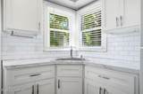 1050 Oakwood Ave - Photo 13