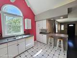3932 Kennison Ave - Photo 20