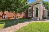 1031 7th St - Photo 2