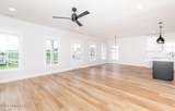 6100 Passionflower Dr - Photo 12