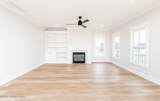 6100 Passionflower Dr - Photo 6