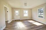 2731 Fleming Ave - Photo 3