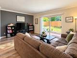 302 Highwood Dr - Photo 5