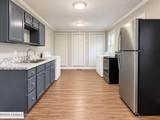 1817 Frankfort Ave - Photo 5