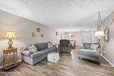 1602 Gardiner Ln - Photo 8