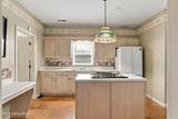 210 Chestnut St - Photo 12