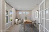 102 Dayflower Ct - Photo 16