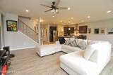 1066 Autumn Crest Ln - Photo 19