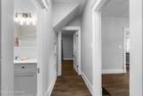 4149 Greenwood Ave - Photo 16
