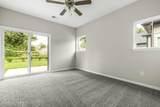 812 Rosemary Ln - Photo 11